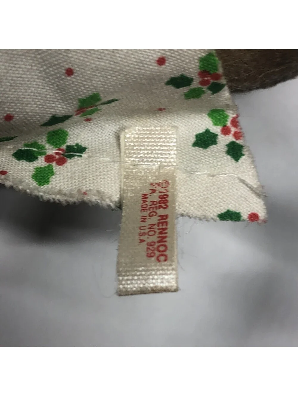 Santakins Mariana 1982 Christmas Mouse Bendable Ornament Figure By Rennoc Corp